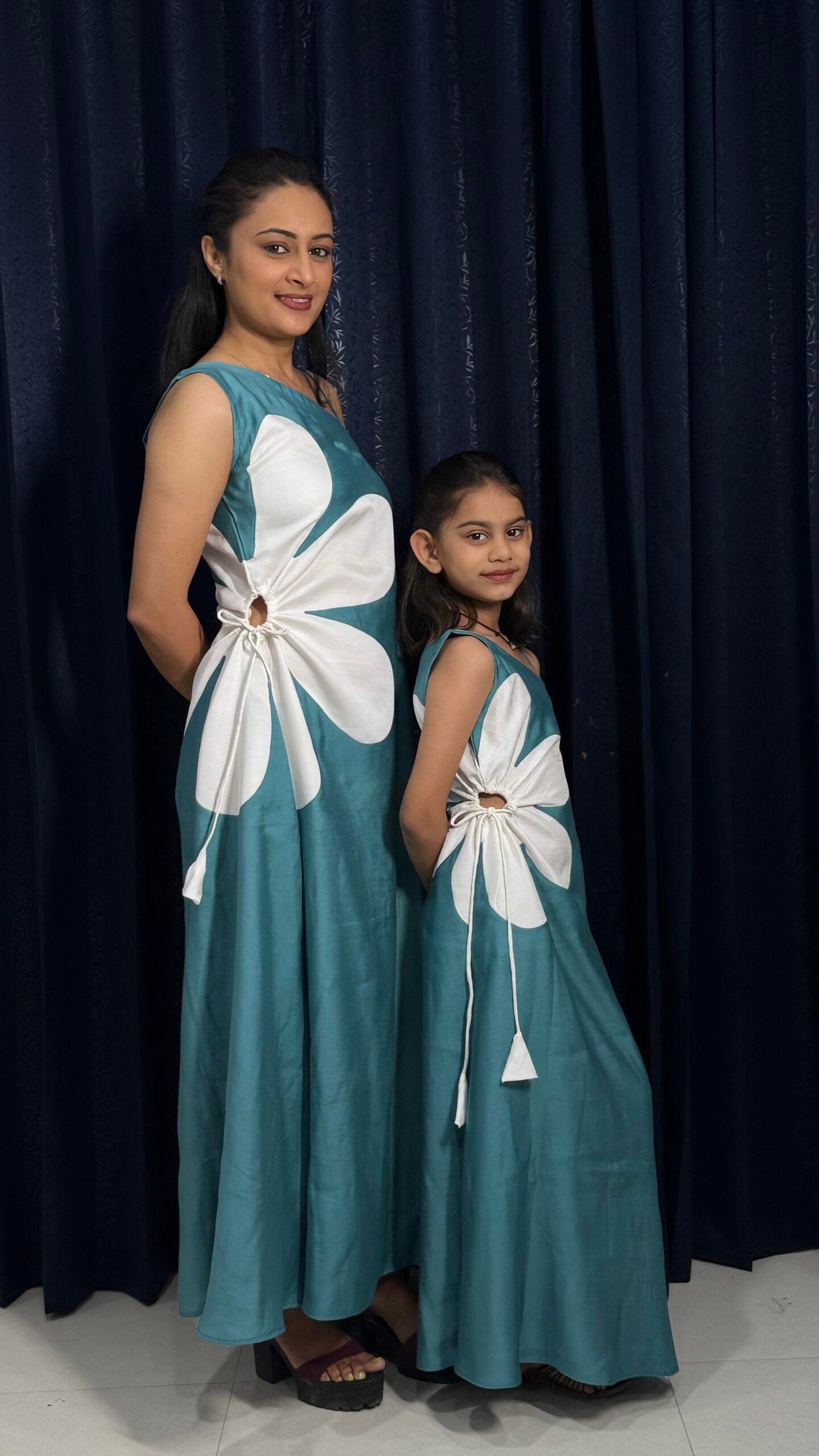 Teal Bloom Floral Appliqué Mom & Daughter Matching Maxi Set - Image 1